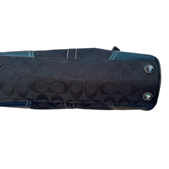 2 Purses—2 COACH Bags Zipper Issues / tear Years 2006 & 2011 NWOT + 4 COACH tags - Picture 5 of 16